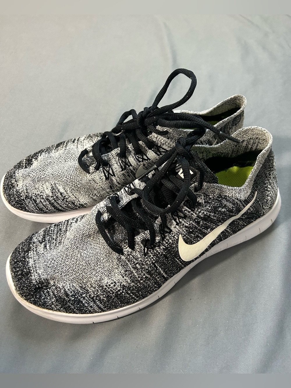 Nike Free RN Flyknit Men's 10.5 Black White Oreo Running Shoes Casual Sneakers